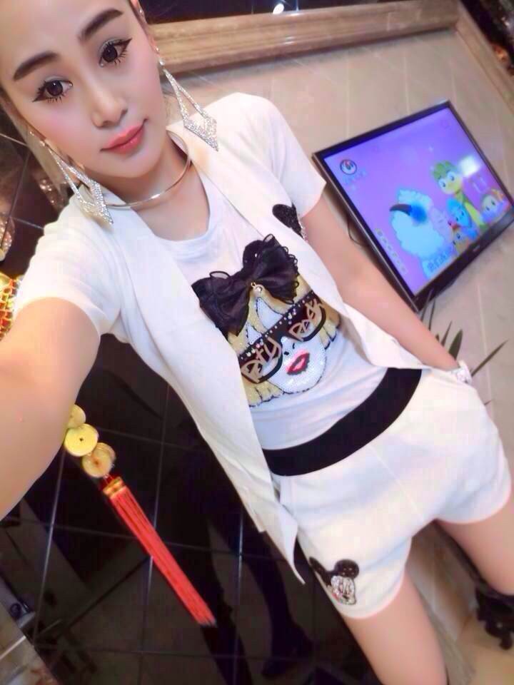 欧洲站 米奇烫钻短袖<em>小外套</em>+<em>短裤</em>两件套<em>套装</em> 