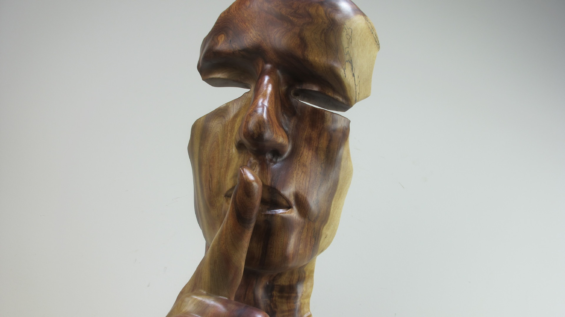 勿语 香樟木材质勿语 根雕摆件 沉默是金  手工工