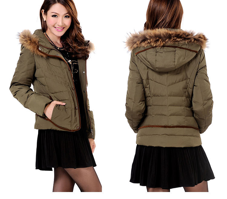 批发采购<em>女式羽绒服</em>-2014年冰洁同款<em>短款女式</em>