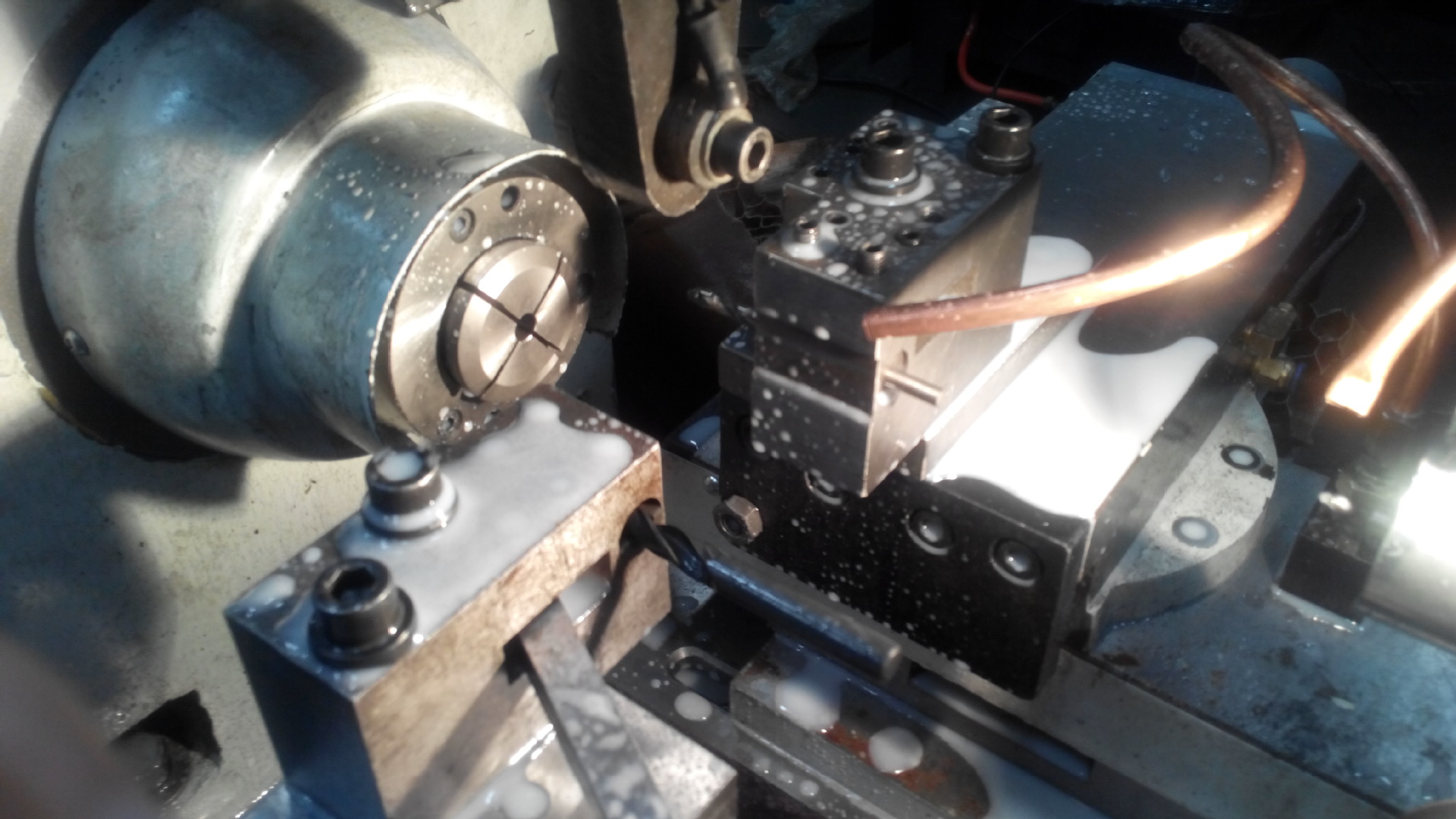 液压车床供应 LDY-30LS 液压后送螺丝批车床 劳达机械厂直销供应