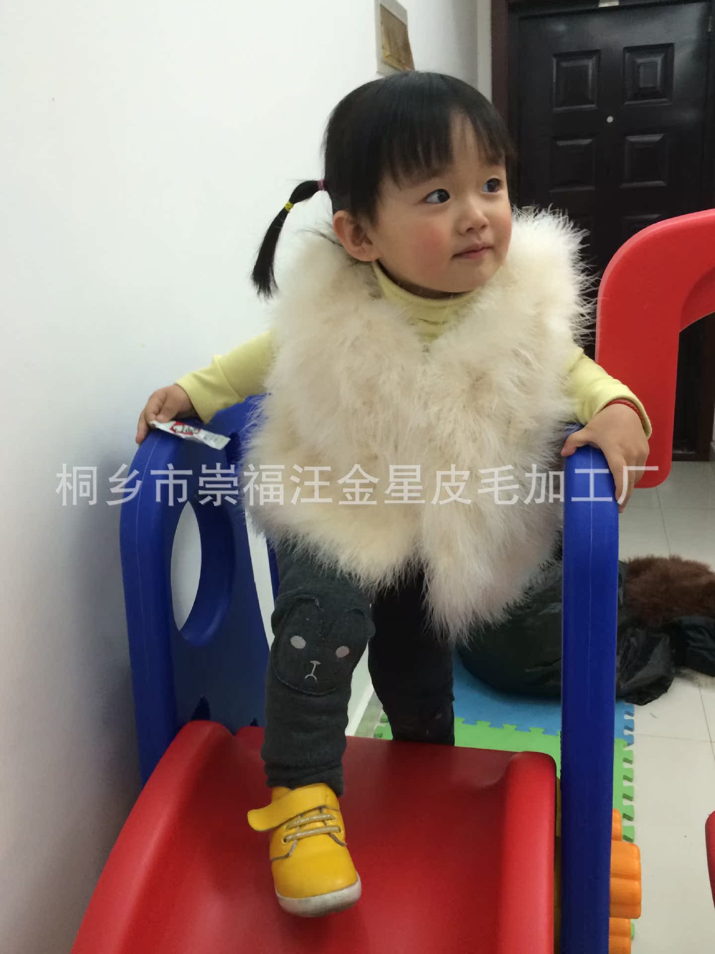 【LIVENUS 童装皮草<em>马甲</em> 加棉加厚童装批发 鸵