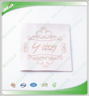 洗唛、商标-高级<em>女装</em>商标唛头 <em>杭州</em>厂家<em>定做</em>高