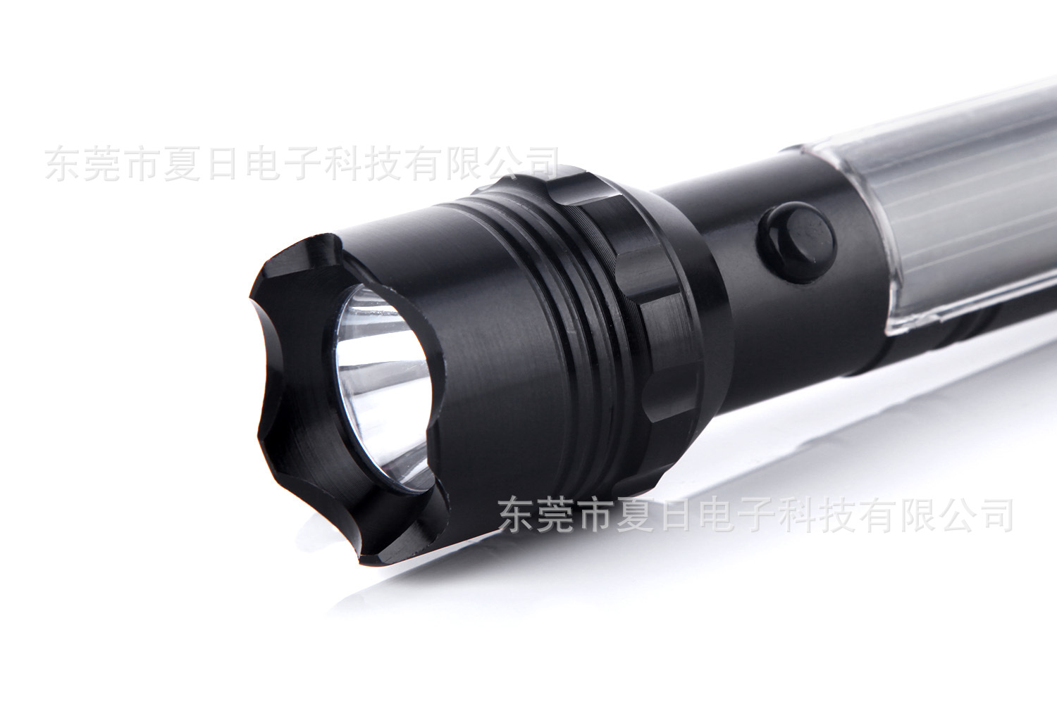 太阳能强光手电筒