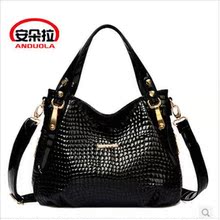 <em>鳄鱼牌女士包</em>_女士包价格_优质女士包批发/采