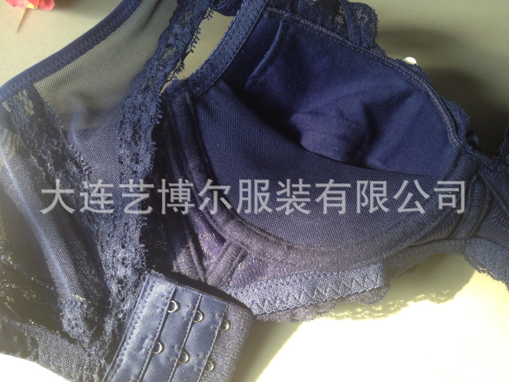 <em>文胸</em>-外贸日韩<em>无钢圈</em>采用工程学<em>原理</em>与科学柔