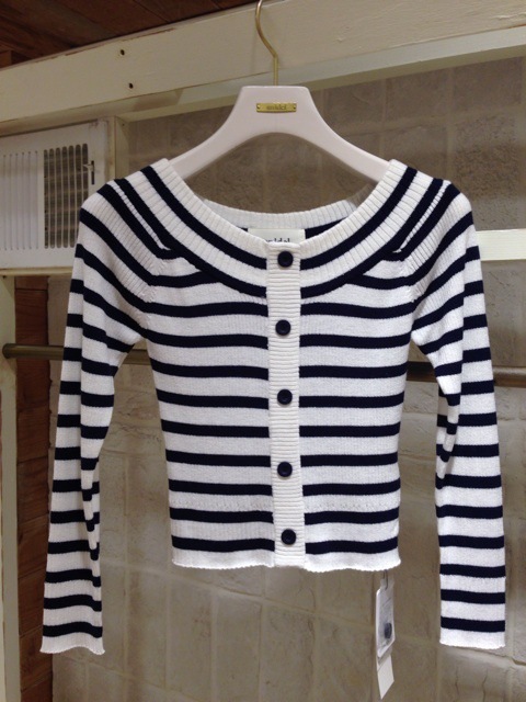 I'M PRINCESS <em>圆领</em>长袖修身<em>短款针织开衫</em> 19