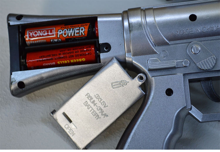 【地摊玩具步枪音乐枪 儿童电动震动激光枪塑