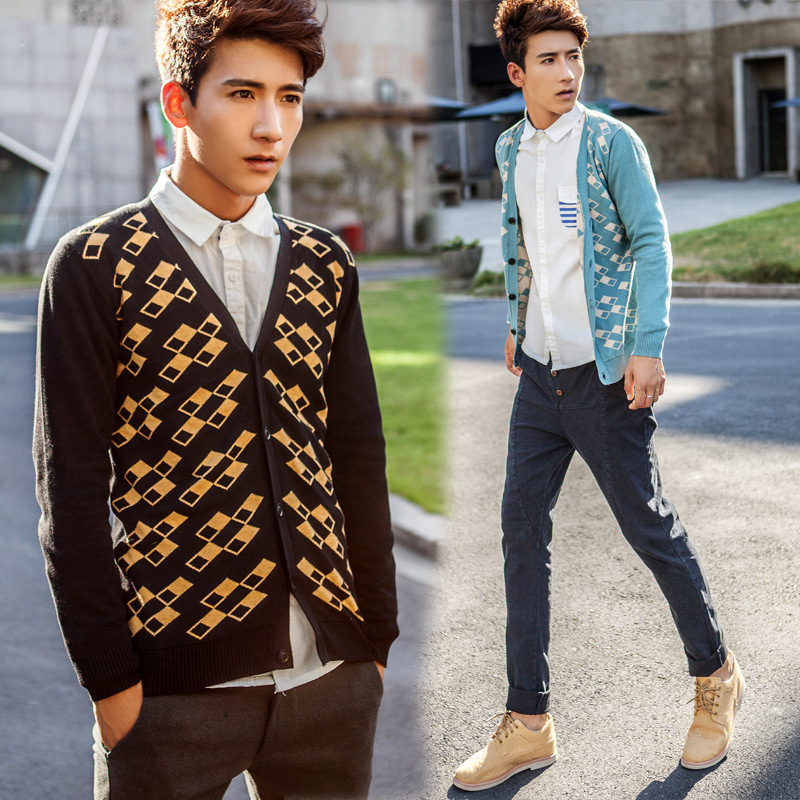春季新款男士针织<em>开衫</em>韩版外套<em>毛衣</em>v领<em>男装</em>针
