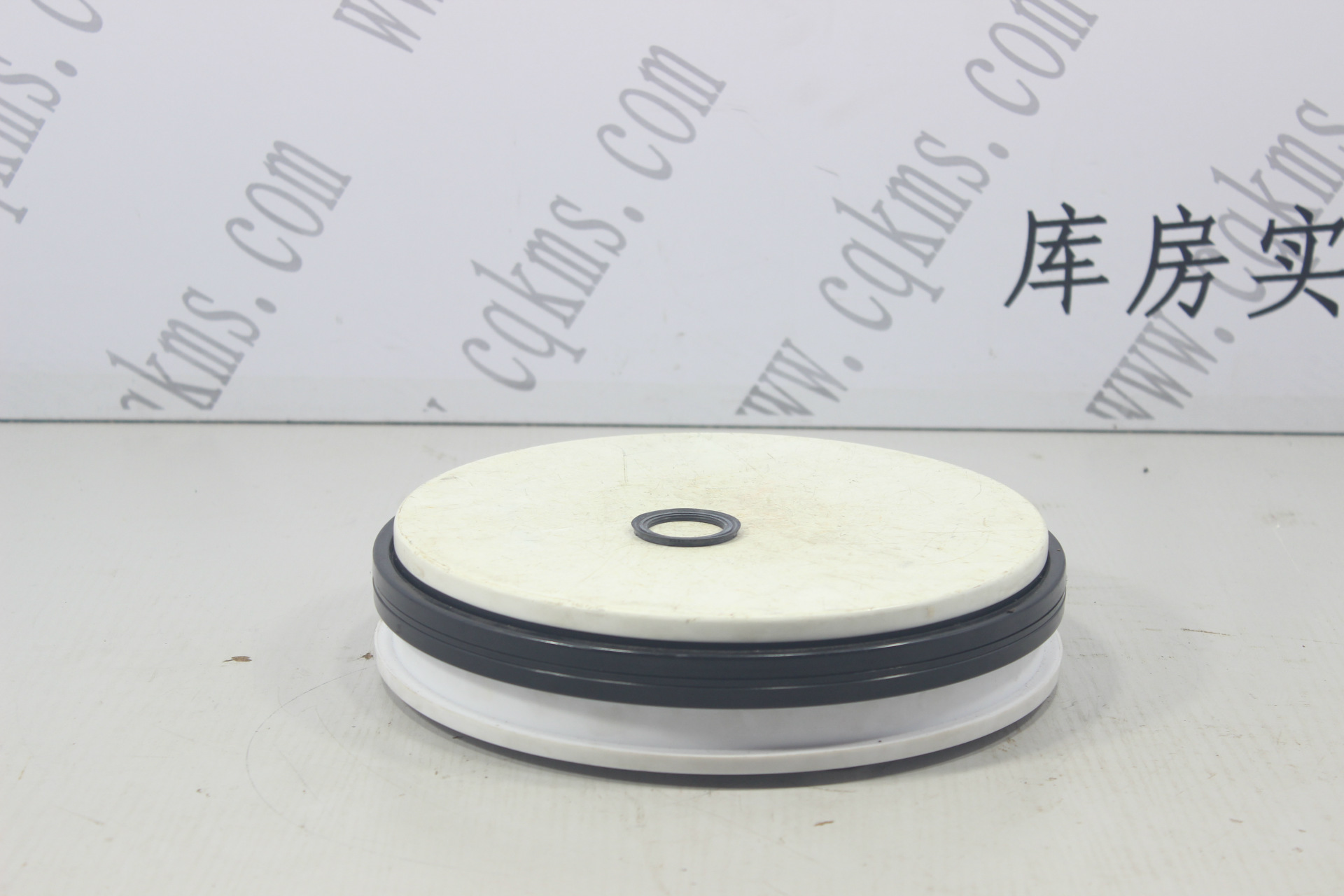 kms02300-3895020-防尘密封圈---参考规格外径3.7cm,内径2.7cm-参考重量0.0045kg-0.0045kg图片1