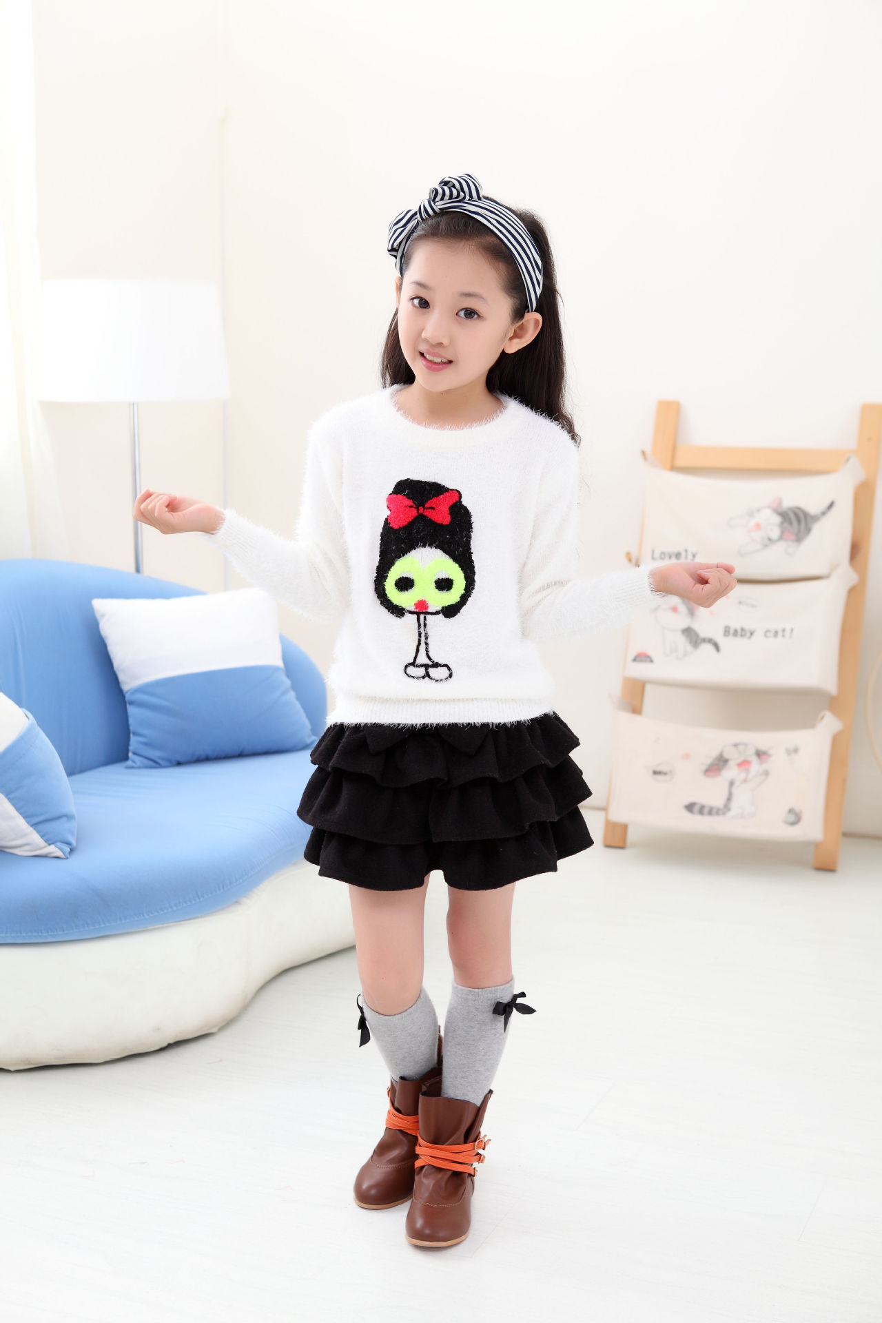 <em>童毛衣</em>-2014新款童装毛衣美女图案绣花糖果色