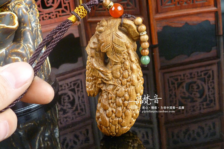 批发采购木质工艺品-澳洲檀香 木雕工艺品 苦瓜
