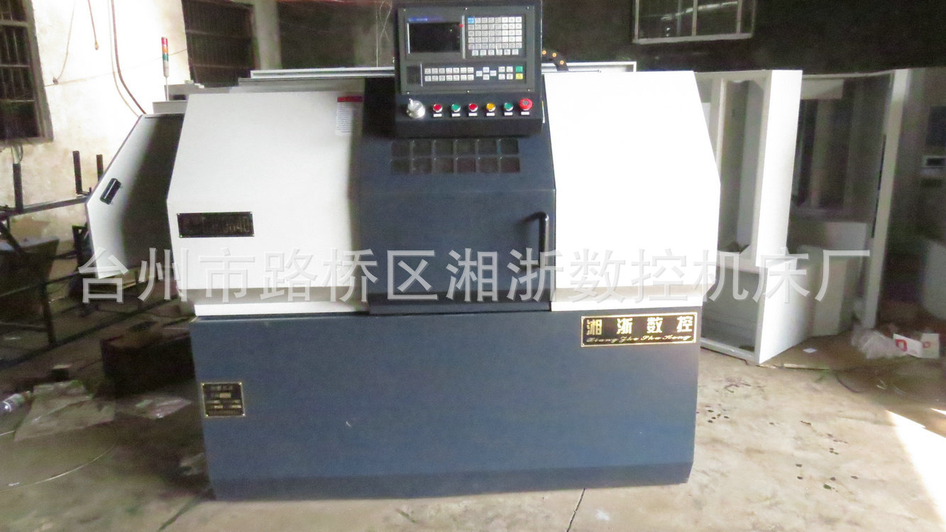 批量生产 优质仪表数控车床 可定制6136数控车床光机