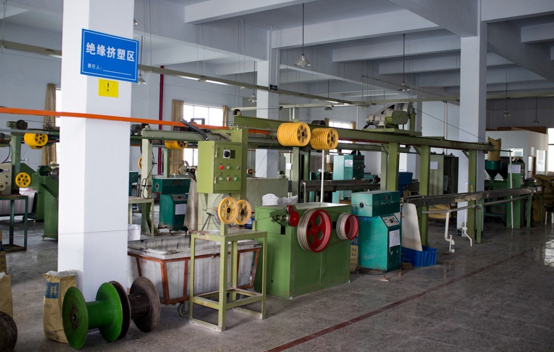 康伯斯电器工厂5