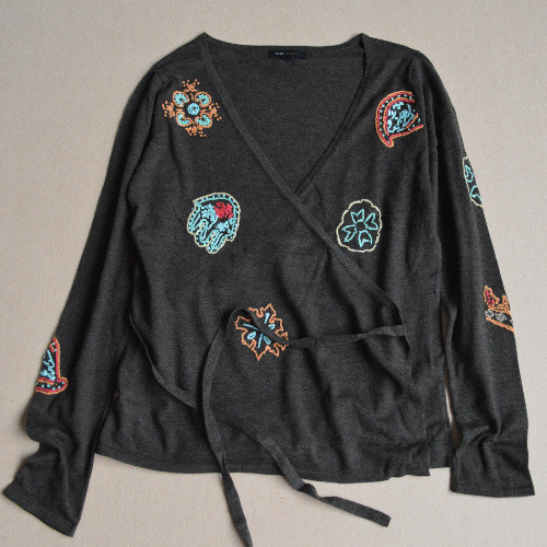 批发采购<em>女式</em>毛衣-外贸原单 <em>女式</em>针织<em>绣花羊绒</em>