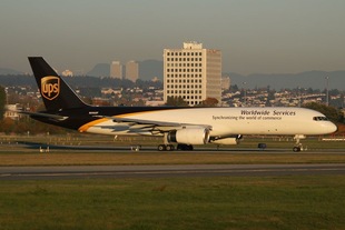 国际空运-深圳到英国国际快递格拉斯哥空运国