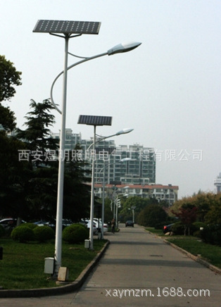 太阳能路灯
