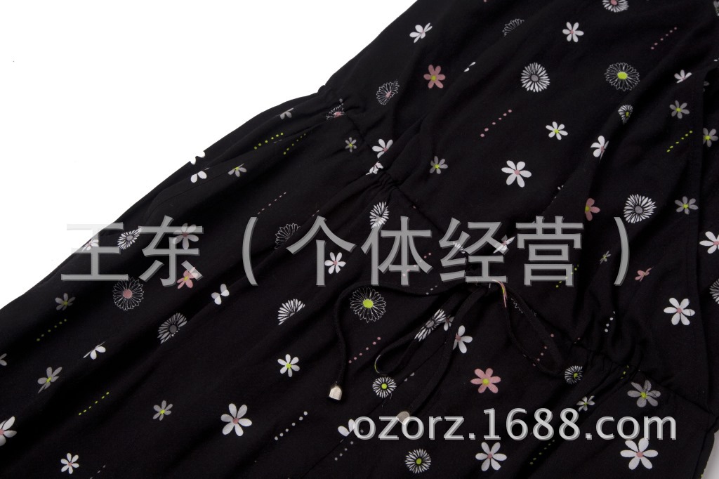 时尚太阳花印花V领连衣裙裤吊带连体裤正品尾货