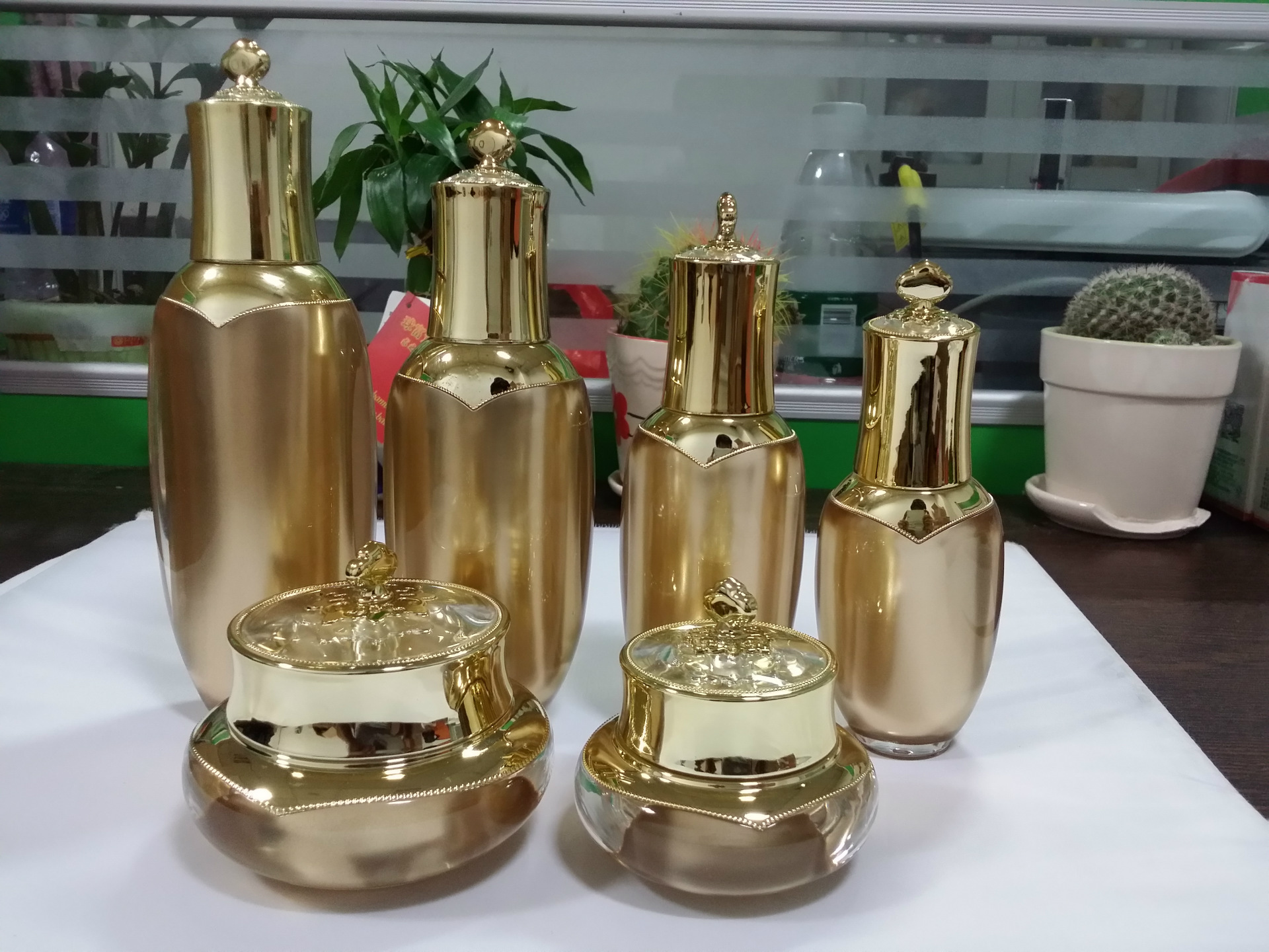 化妆品包装-现货化妆品瓶子 高档护肤品包材 分