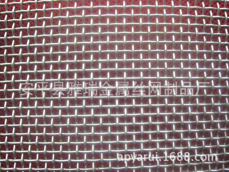 养猪铁丝网 养猪栏栅 猪圈围栏 首选雅瑞质优价