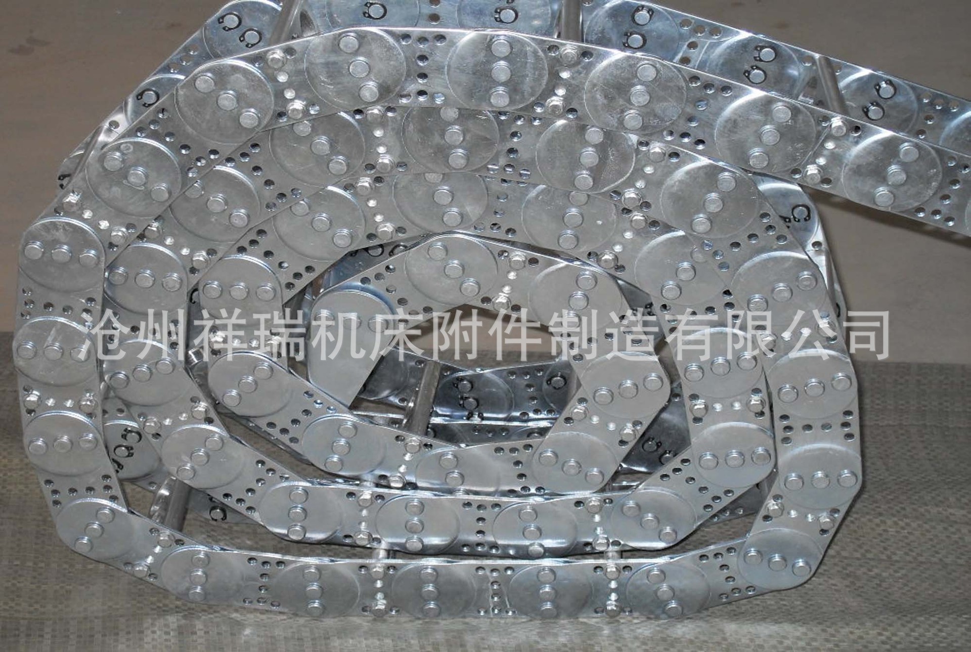 热销耐麿不锈钢拖链 穿线钢制拖链