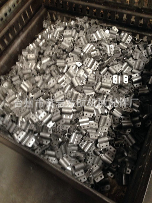 集装箱门锁配件