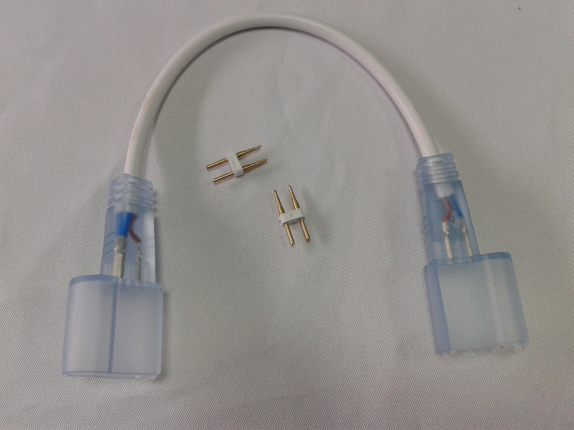 其它LED灯具配附件-LED柔性霓虹灯带中间接