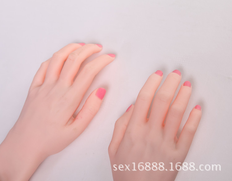 003一體娃娃