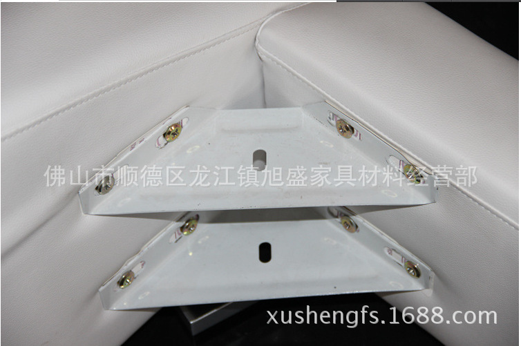 {3013DF6E-74AF-4EAC-A316-2C875
