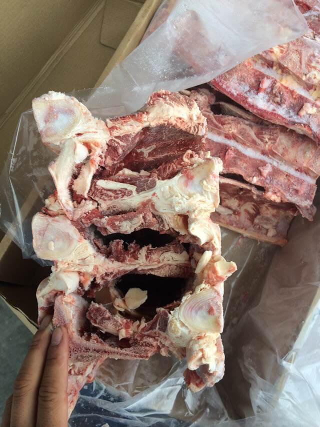 高品质进口乌拉圭牛脊骨背脊骨牛骨产品熬汤**肩胛骨骨头产品