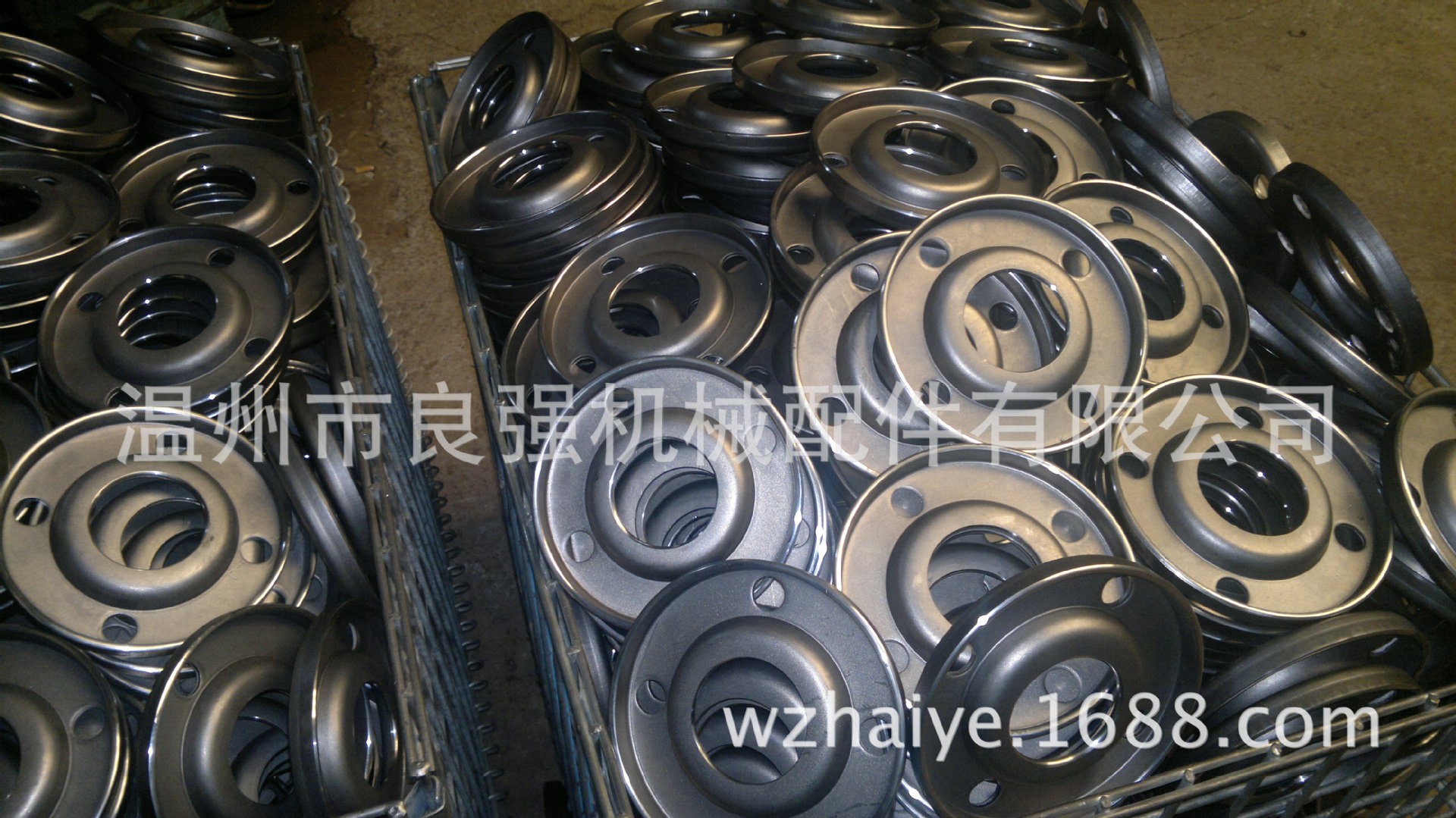 化工管道及配件-不锈钢冲压活套法兰翻边松套