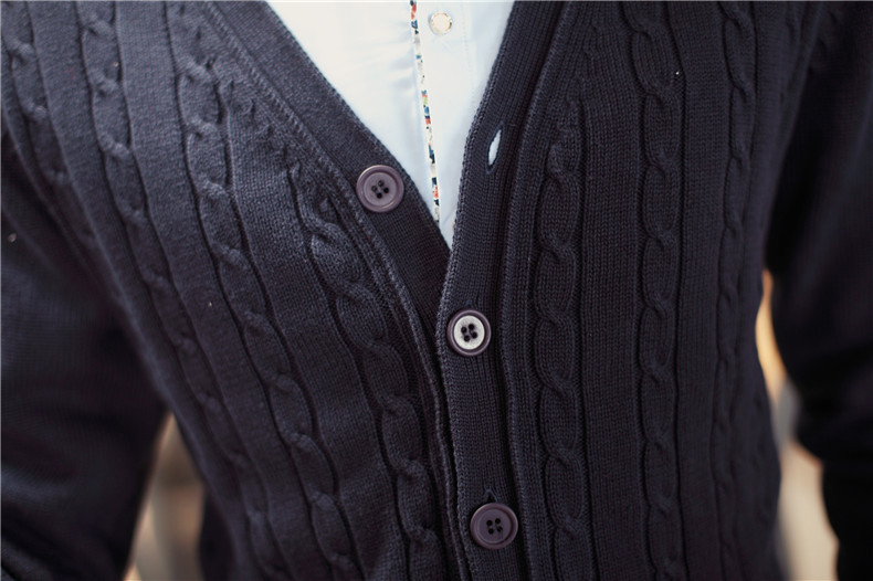 【现货批发秋冬潮流个性<em>男式</em>麻花<em>针织开衫</em> 男