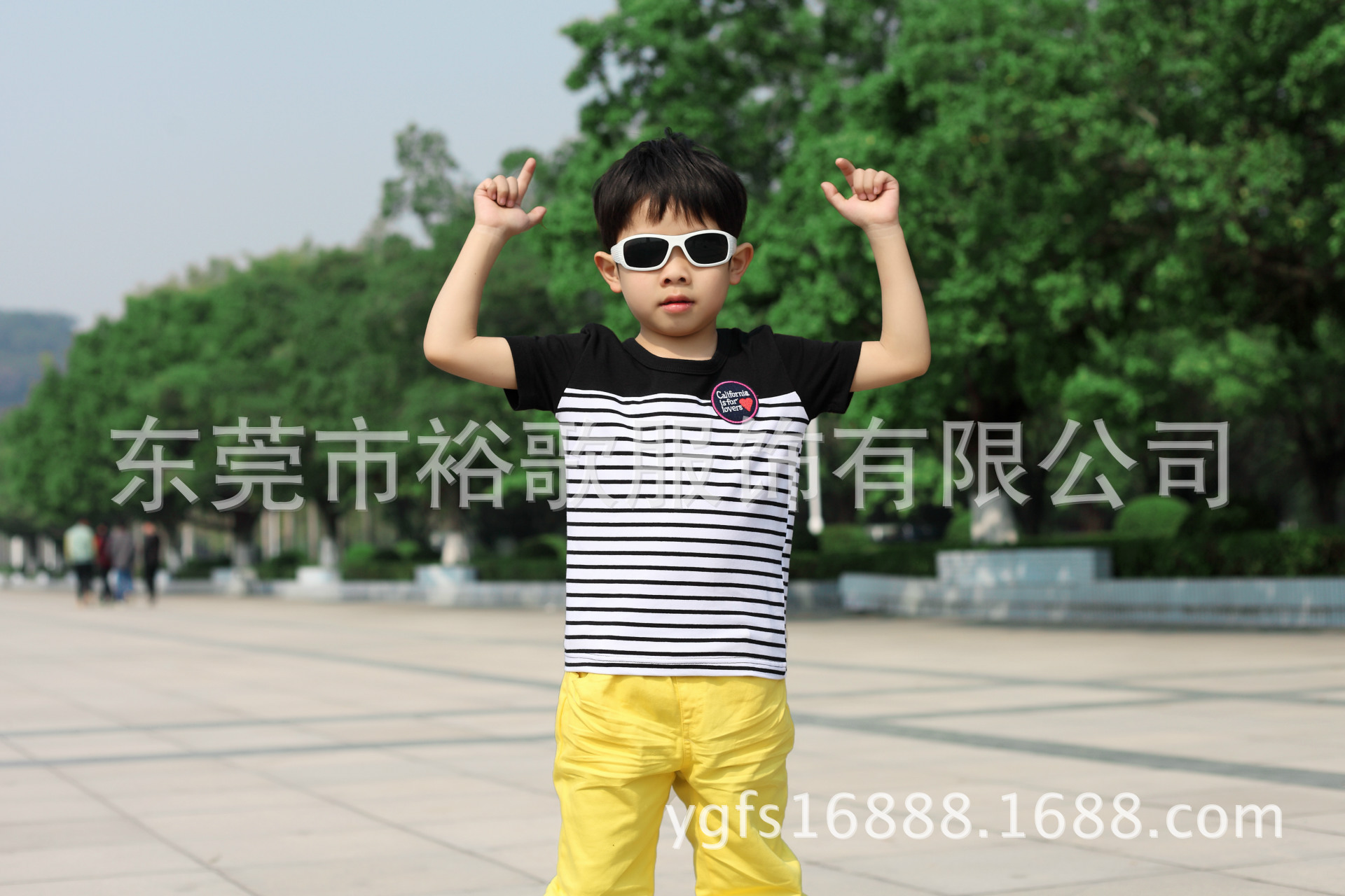 13# 黑白杠撞色章仔