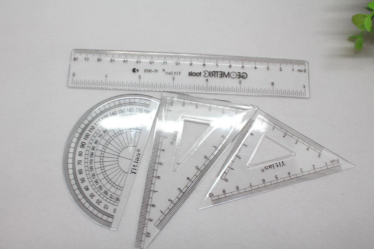 高档塑料尺子批发 学生文具用品绘图专用套尺 四合一超值学生套尺