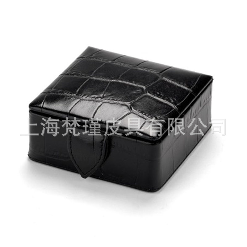 62782-021-0477-001600912