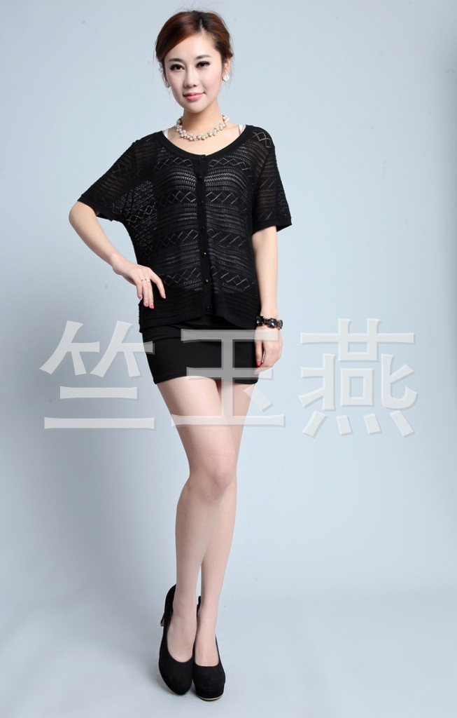 商场专柜定单优雅<em>圆领</em>真丝镂空<em>开衫短袖针织</em>衫