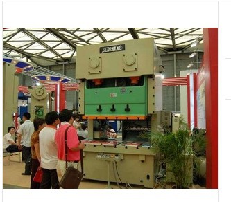 厂家供应沃得普通冲床，调整高速气动冲床，闭式双点，闭式单点冲