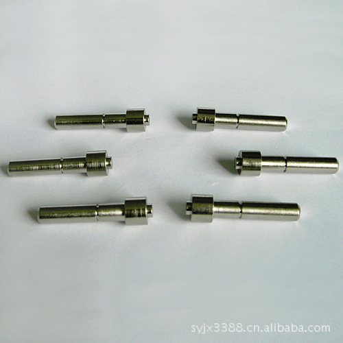 厂家四轴五轴多轴联动加工中心，弯头法兰，弯管加工，保险杠模具