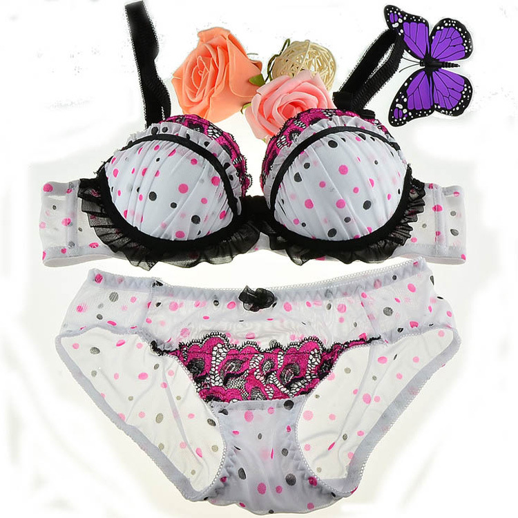 <em>文胸</em>-日本少女<em>胸罩 A杯</em>小胸超聚拢文胸可爱绣