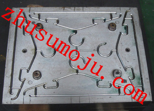 模塑科技(000700)