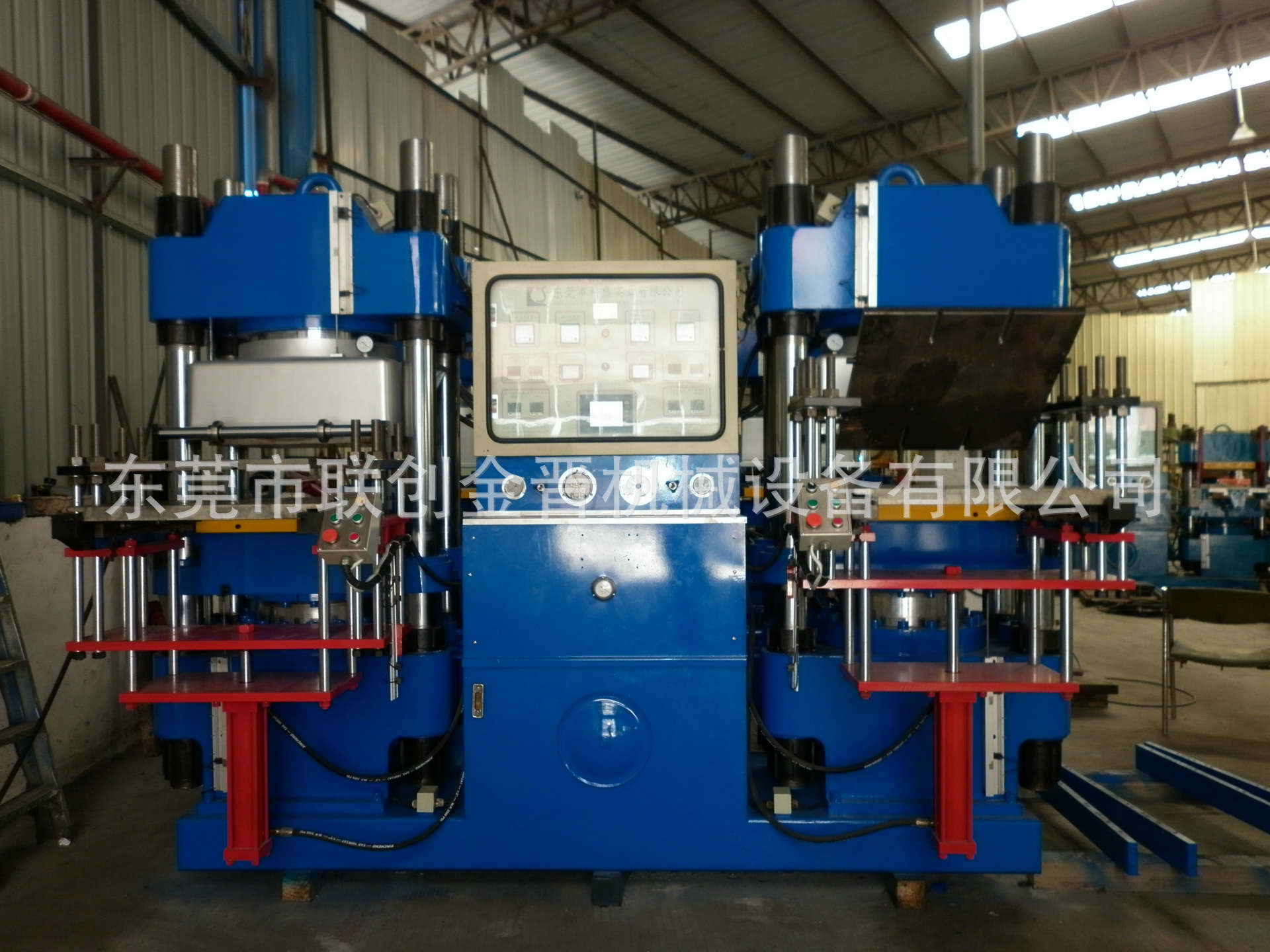 科盛300T真空機(jī)(正面)