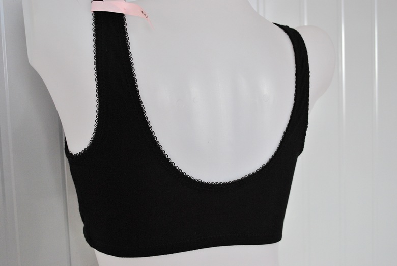 【外贸多<em>穿</em>式<em>文胸运动</em>瑜伽睡眠<em>胸罩</em>欧美流行爆