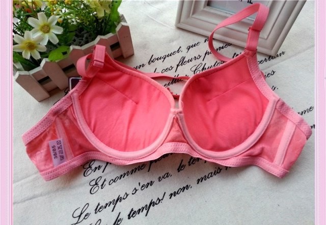 【热卖34-38一杯棉<em>尼龙胸罩</em>调整 - 带推高提花