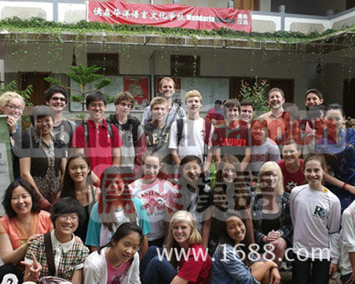 儒森上海国际汉语教师资格证老师赴印尼生活一