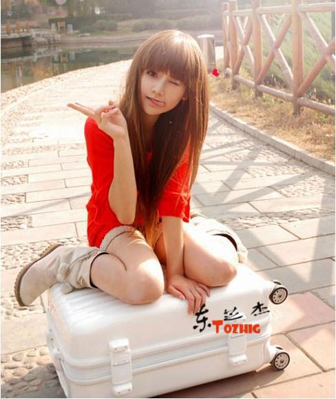 <em>甜美女生</em> 长发jiafa 可爱<em>女生</em>假发套 蓬松 平刘海