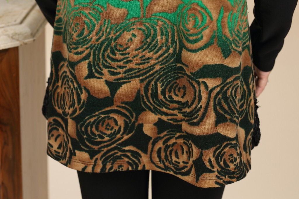 <em>批发</em>采购<em>中老年</em>女装-<em>中老年</em>保暖<em>加绒毛衣</em>2014