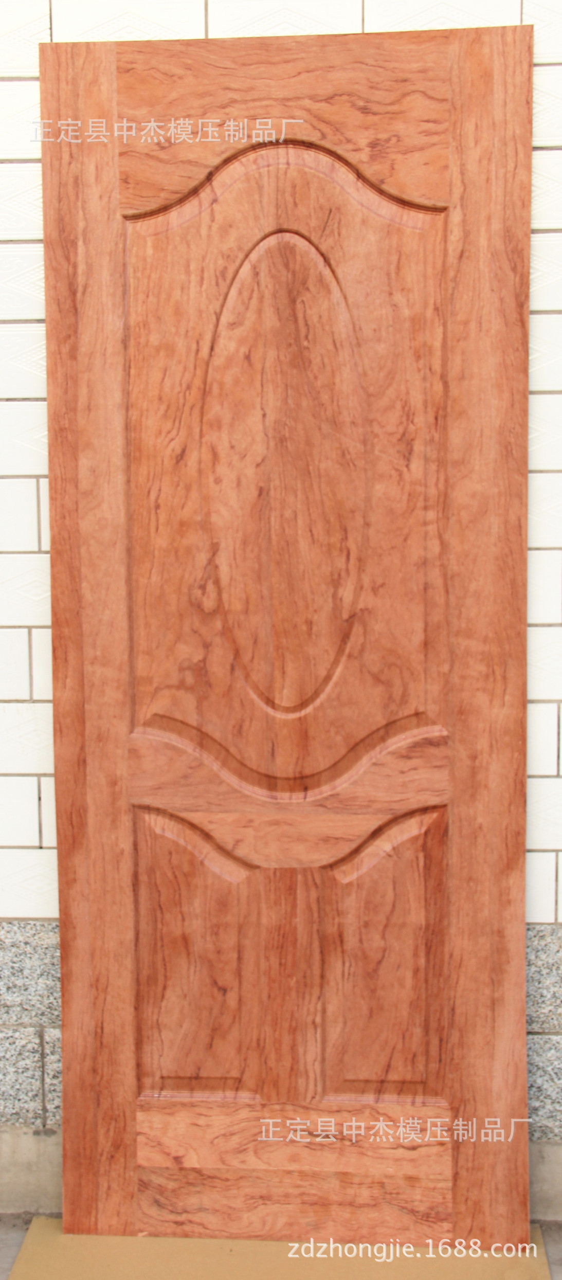 【【厂家大量批发】天然木皮模压门板门皮贴面