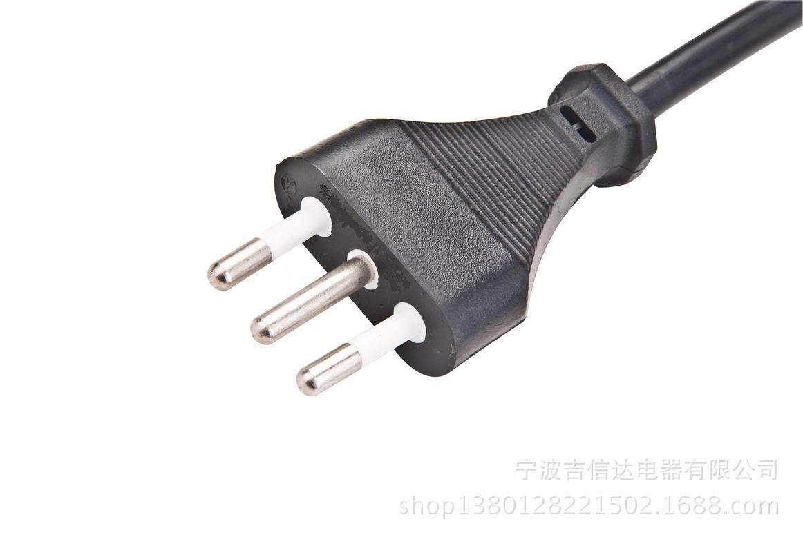 【厂家直销意大利认证三极电源插头 JXD-IT02