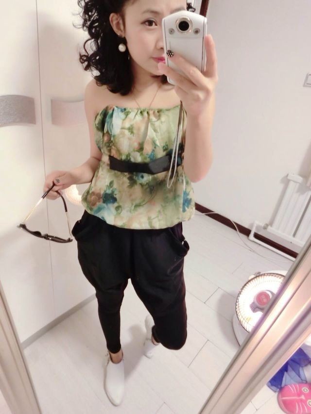 SC630#<em>欧洲站女装批发店</em>实体货源抹胸碎花连
