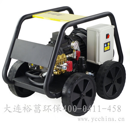 德电驱动工业级高压冷水清洗机