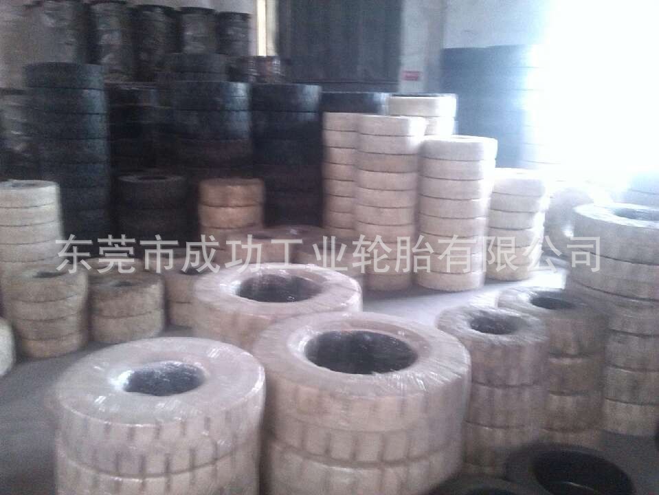 工程机械轮胎-批发直供 工程车实心胎SST 叉车